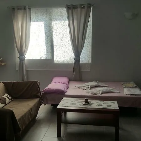 Kontes Villa *